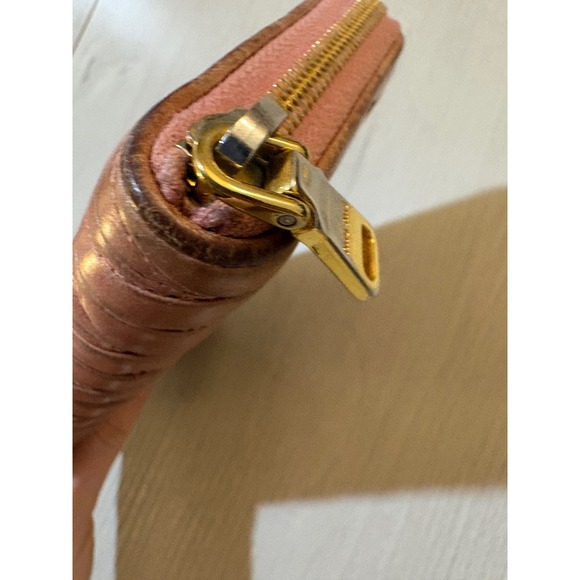 Miu Miu Pink Matelasse Leather Zip Around Wallet - Picture 8 of 16